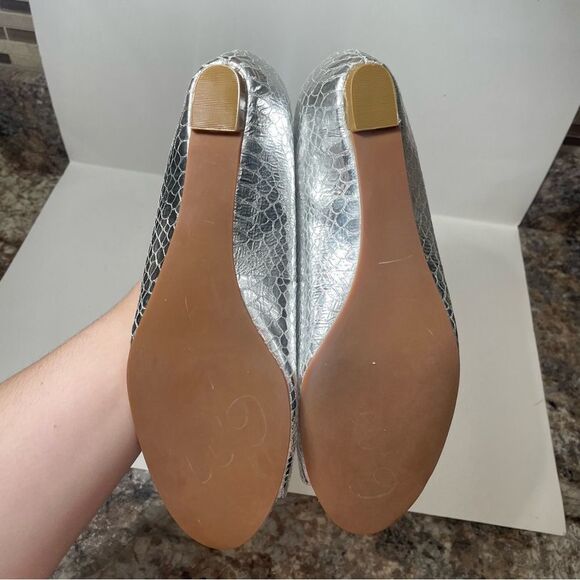 Steve Madden Snakeskin Silver Peep Toe Heeled Sandals - Picture 7 of 8